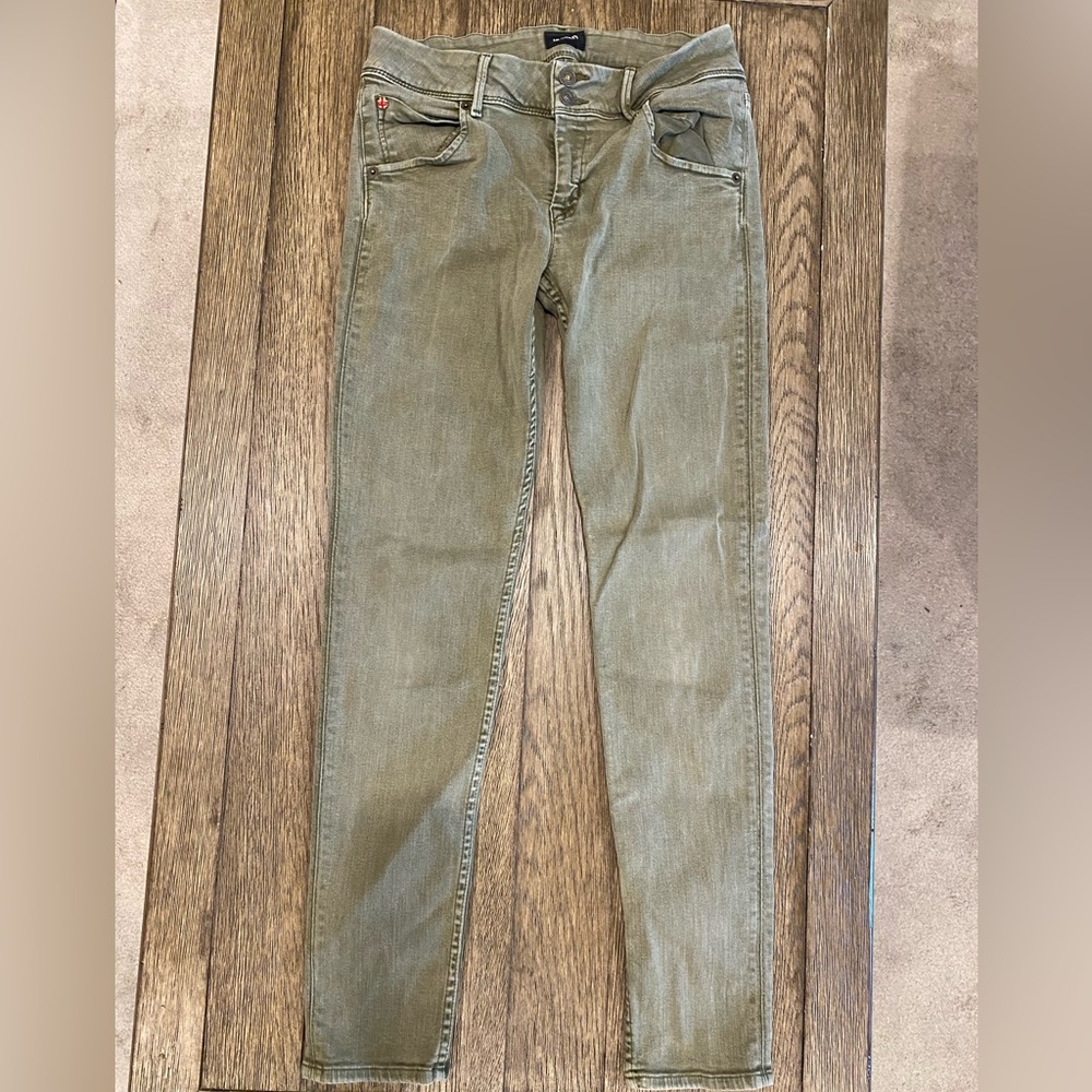 Size 28 Hudson Collin Flap Skinny Jeans in Olive